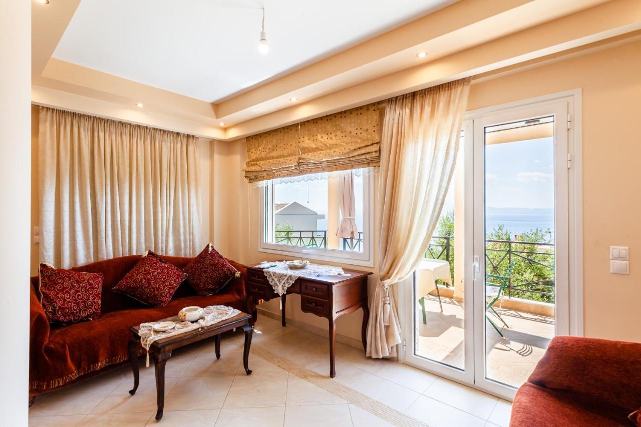 Verga Majestic Sunsets - Elegant & Secluded Retreat Kalamata Extérieur photo